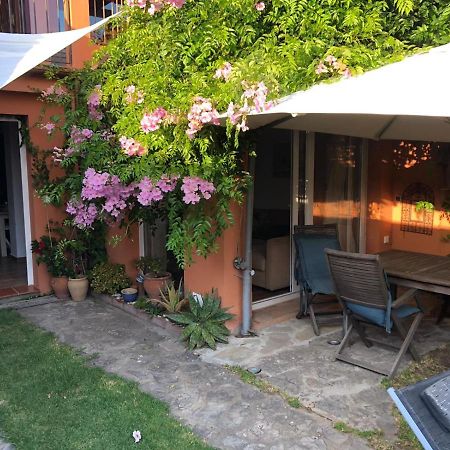 Beach Apartment Garden And Wifi タリファ エクステリア 写真