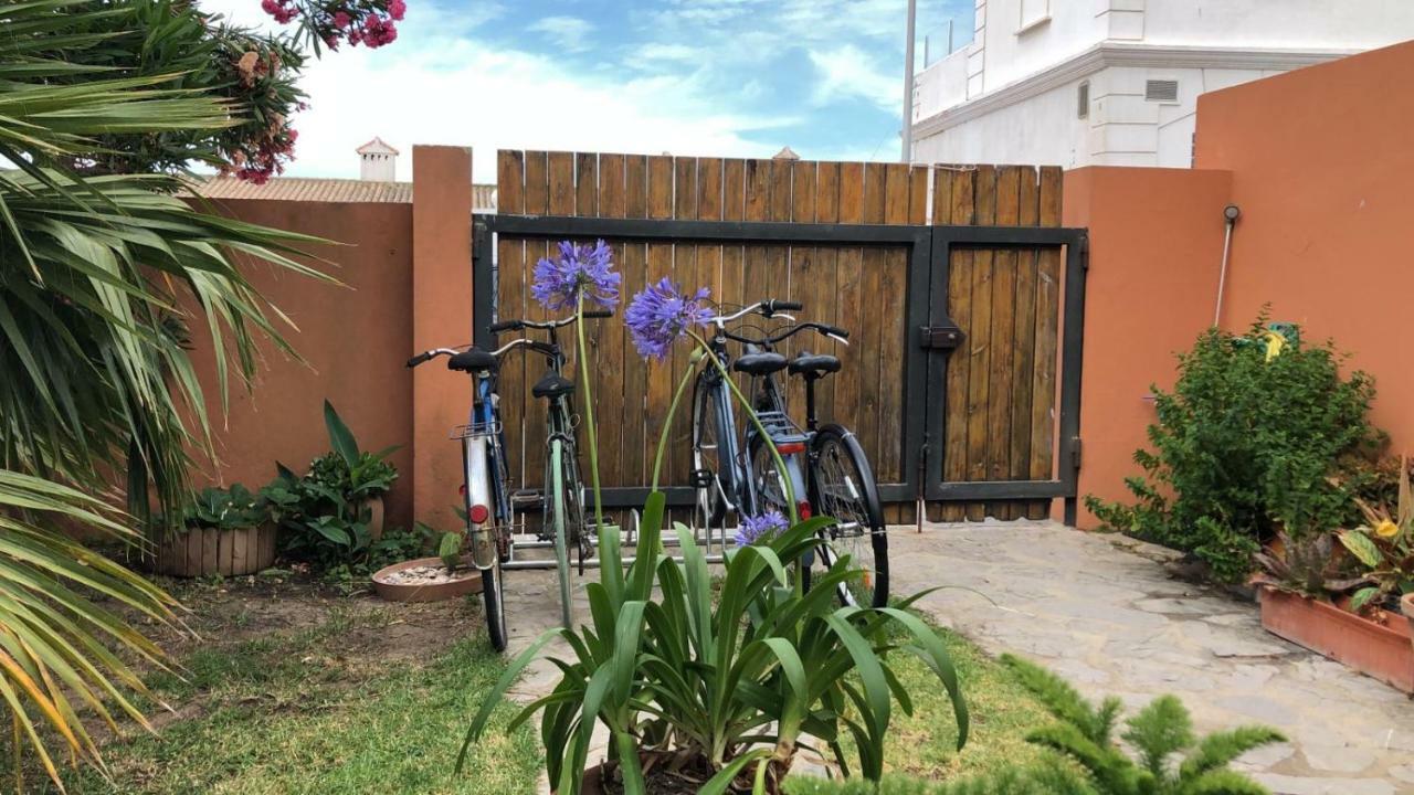 Beach Apartment Garden And Wifi タリファ エクステリア 写真