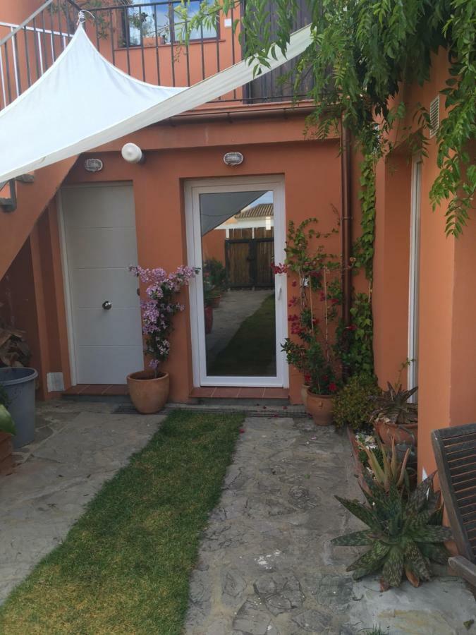 Beach Apartment Garden And Wifi タリファ エクステリア 写真