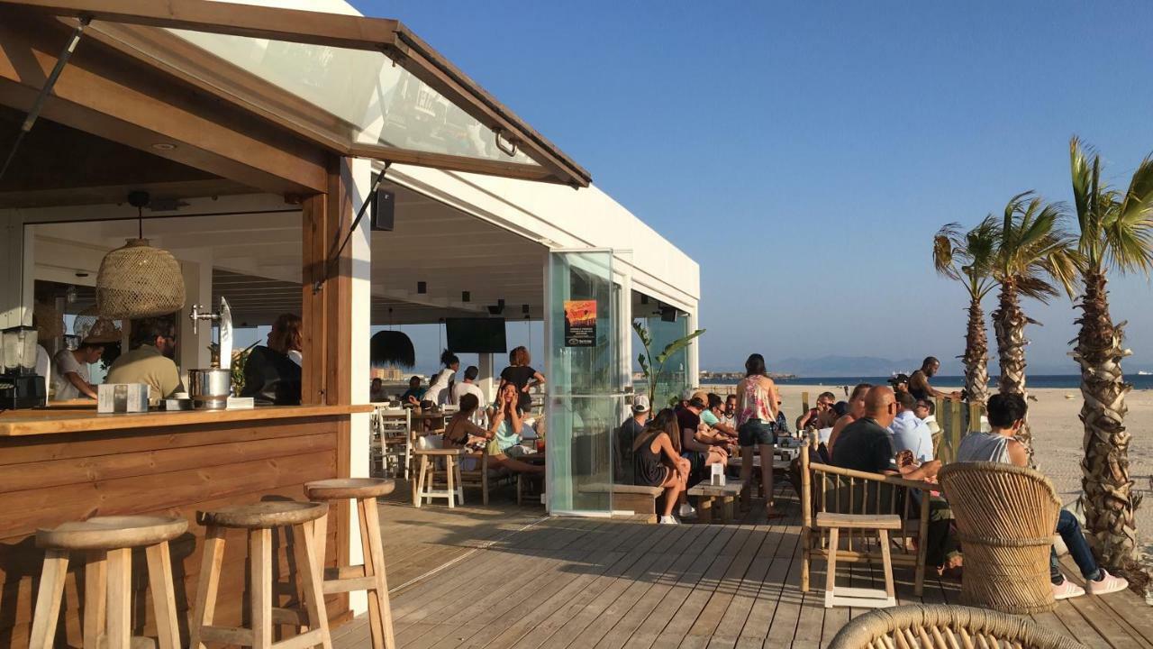 Beach Apartment Garden And Wifi タリファ エクステリア 写真