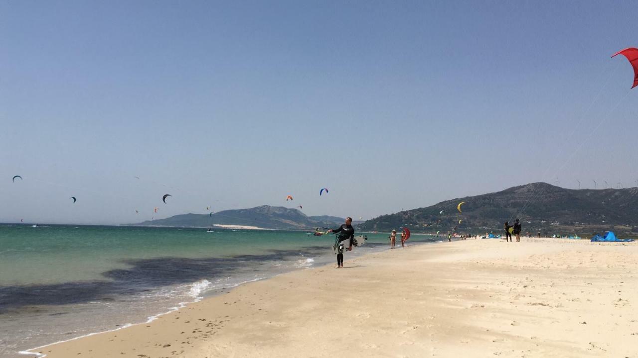 Beach Apartment Garden And Wifi タリファ エクステリア 写真